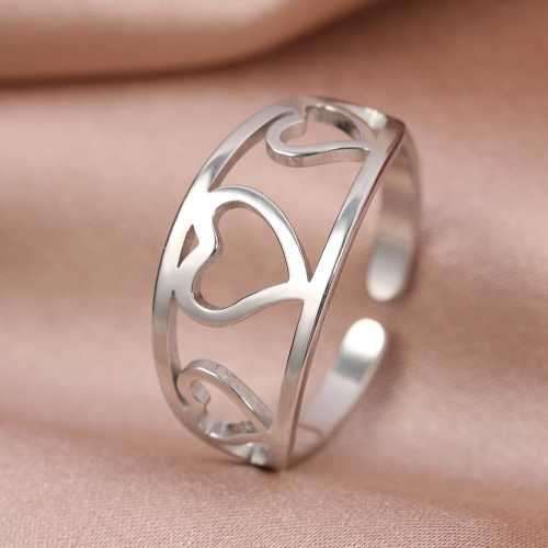 Retail Price R1099 TITANIUM (NEVER FADE) SILVER THREE HEARTS RING (RESIZE ABLE)