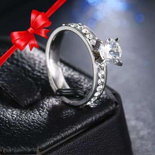 Retail Price R1399 SILVER SOLID RING WITH SIMULATED DIAMONDS SIZE 8 US TITANIUM (NEVER FADE)