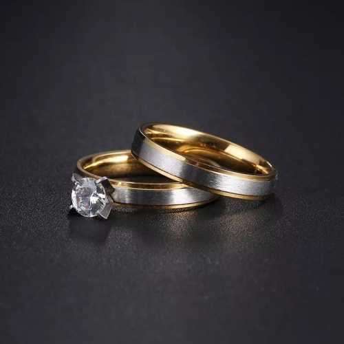 Retail Price R1499 GOLD AND SILVER RING SET SIZE 7 US TITANIUM (NEVER FADE)