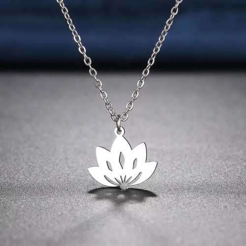 Retail Price R1199 TITANIUM (NEVER FADE) SILVER PLANT Necklace 45cm