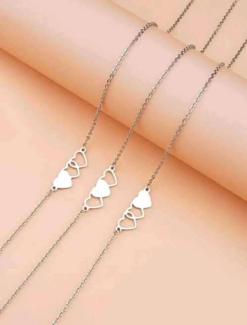 SILVER THREE HEARTS NECKLACE