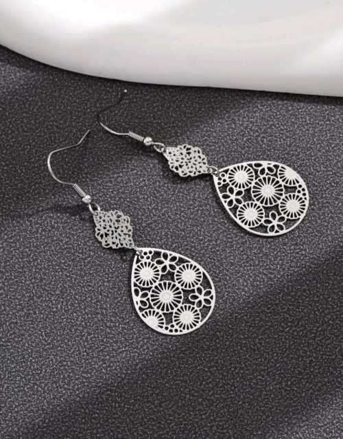 SILVER  PATTERN EARRINGS