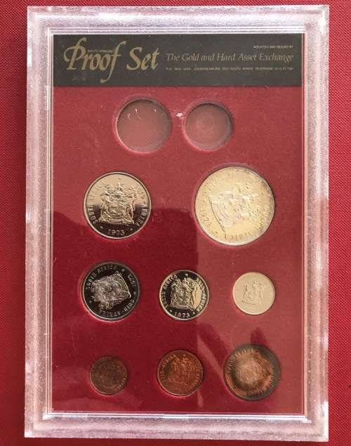 GOLD AND HARD ASSET EXCHANGE 1973 SA PROOF SET IN PERSPEX
