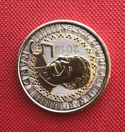 SUPERSET OF NINE COMMEMORATIVE COINS IN CAPSULES (ORT, Griqua, Democracy, Mandela, SARB etc.)