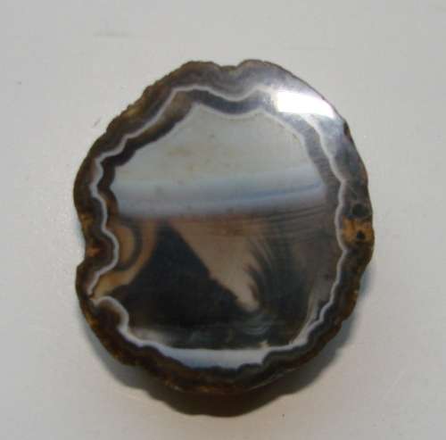 A BEAUTIFUL CUT AND POLISHED SCENIC AGATE FROM THE NORTH WEST PROVINCE