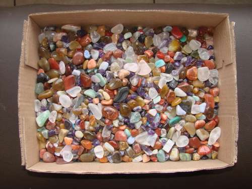 BOX FULL OF TUMBLED SEMI PRECIOUS STONES, LARGE AND SMALL APPROX 3Kg
