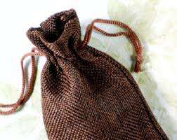 Hessian party bag / gift bag / drawstring bag  17x13cm