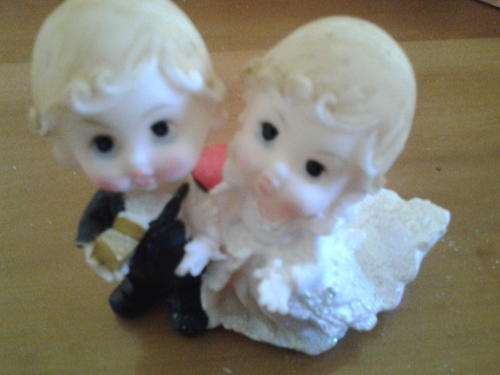 Wedding bride and groom caketopper 8cm