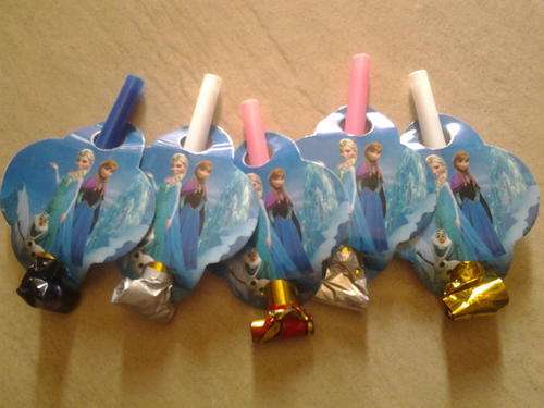 Frozen kids party blow outs ( 5 per pack)