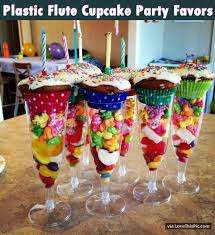 Plastic champaigne flute 6 per pack, ( without contents)