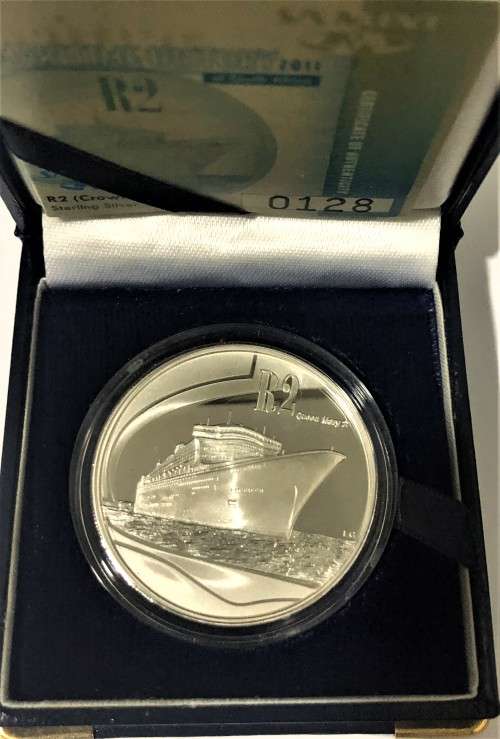 R2 Silver The Queen Mary 2(QM2) Ocean Liner