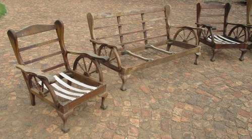 WAGON WHEEL SOFA & CHAIRS