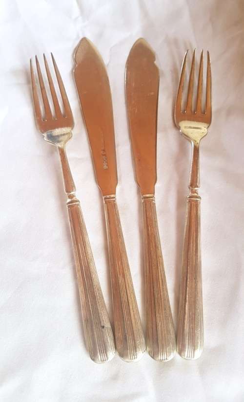 Beautiful Antique - 2 knives and 2 forks by Alexander Scot