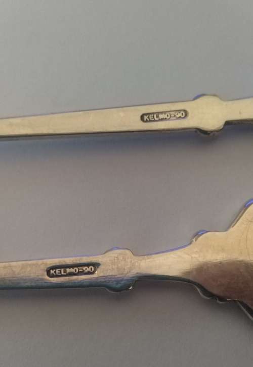 Four SILVER PLATED TEA SPOONS FEATURING SOUTH AFRICAN PRIME MINISTERS AND DATES