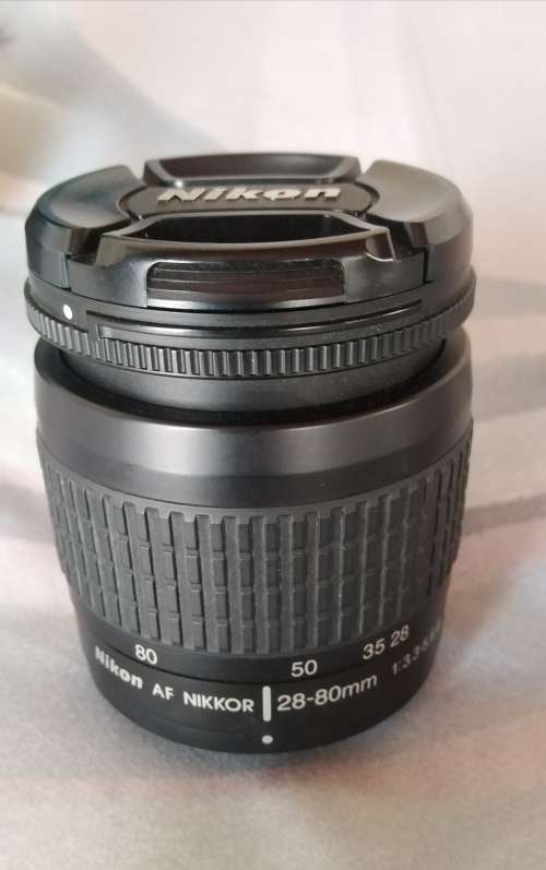 Nikon AF Nikkor 28-80mm 1: 3.3-5.6G Lens