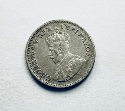 1932, Sixpence