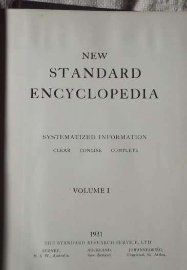 New Standard Encyclopedia set 1931 lovely old covers