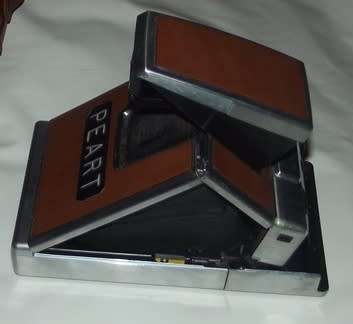 Polaroid SX- 70 land Camera in leather bag