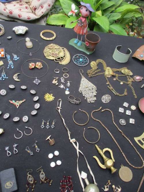 Mixed Batch of Costume Jewellery and other