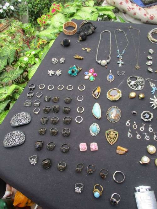 Mixed Batch of Costume Jewellery and other