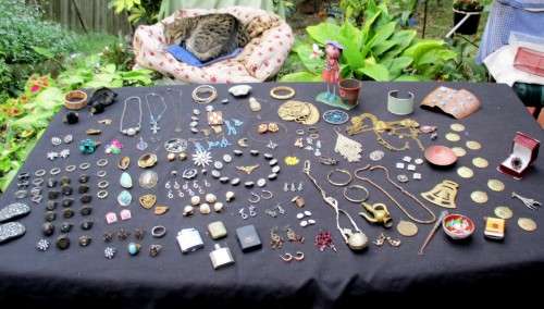 Mixed Batch of Costume Jewellery and other
