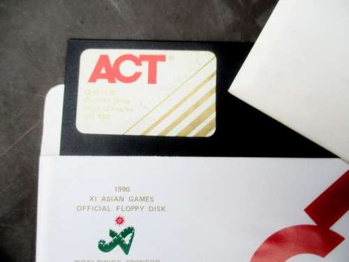 Head Cleaning Kit for Flexible Disk drive .   plus a few used  Flexible Disks