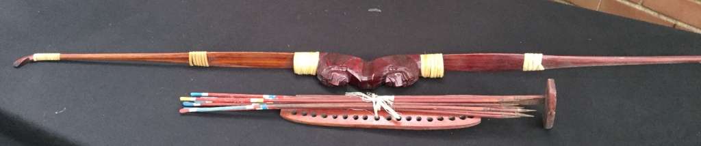 American Bow and Arrow Ornamental Set