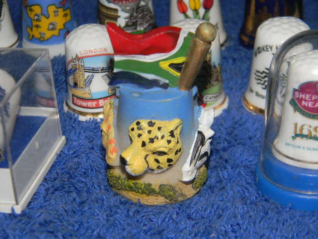 30 Thimbles for sale