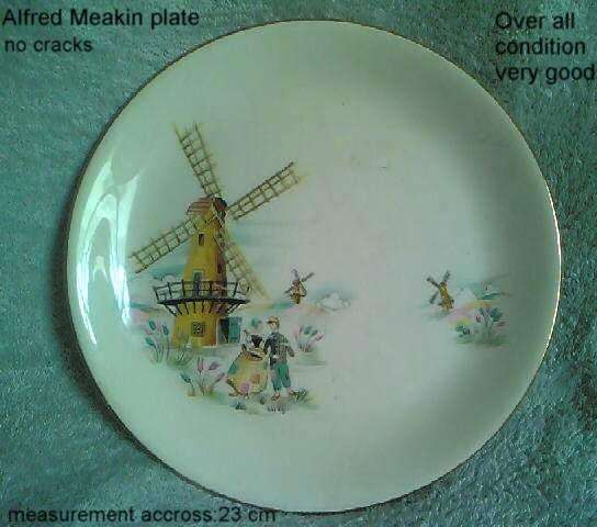 ALFRED MEAKIN PLATE