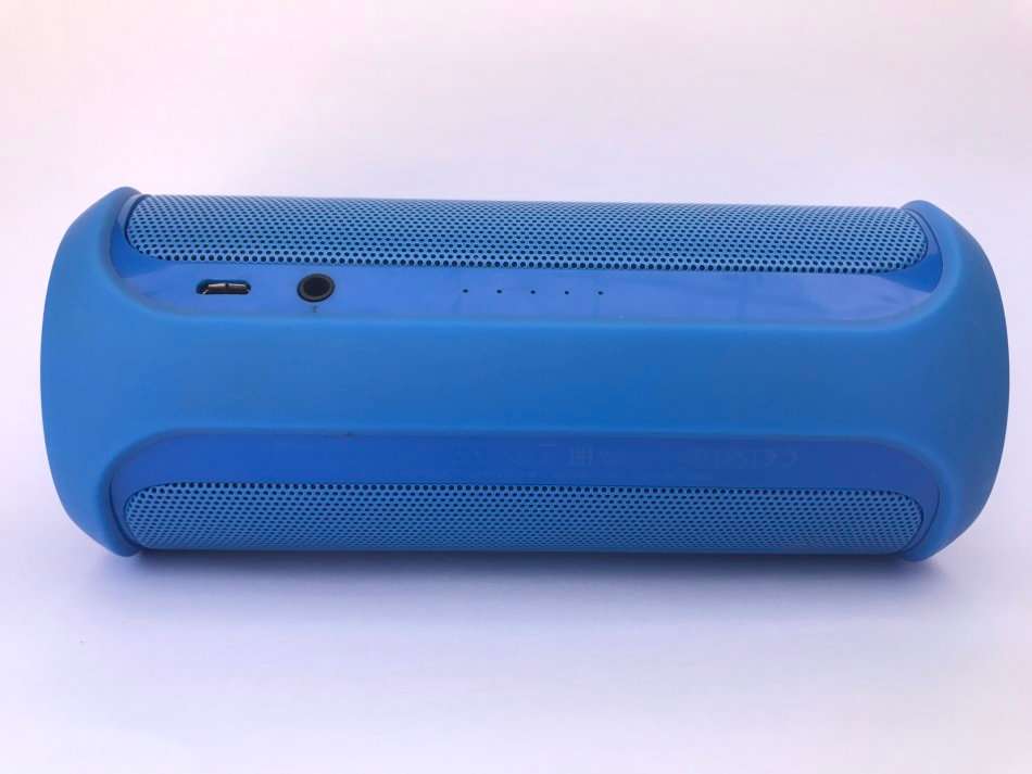 JBL Flip 2  -  Wireless Bluetooth Speaker