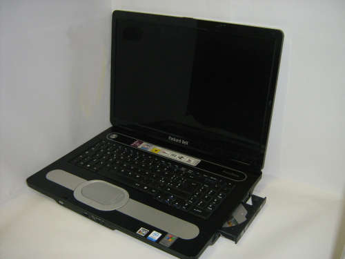 PACKARD BELL EASYNOTE 17 INCH LAPTOP MIT-DRAG-GT 120GB HDD, 2GB RAM AND WINDOWS 7 PRO + MS OFFICE