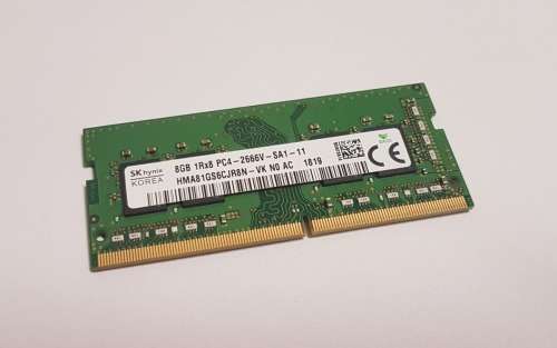 8GB DDR4 2666 HYNIX SINGLE CHIP LAPTOP RAM. -- AS NEW --