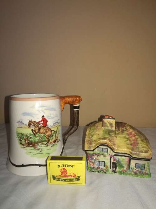 2 X ENGLISH PORCELAIN PIECES