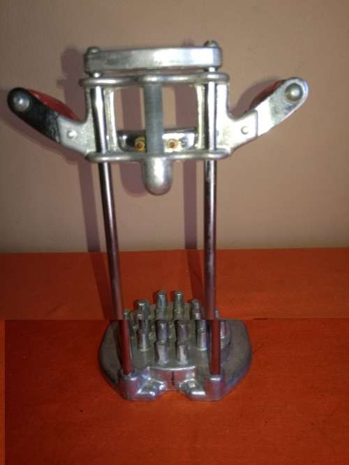 VINTAGE POTATO CHIP SLICER