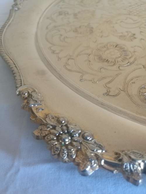 VINERS OF SHEFFIELD ALPHA PLATE PRESENTATION TRAY