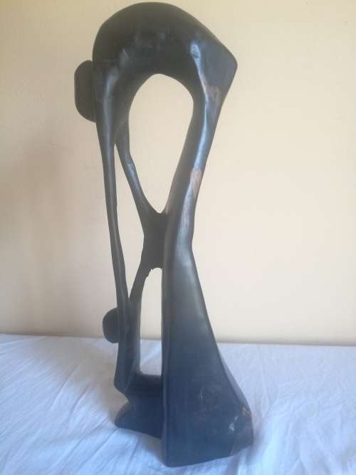 AFRICAN WOODEN MOTHER AND CHILD STATUE