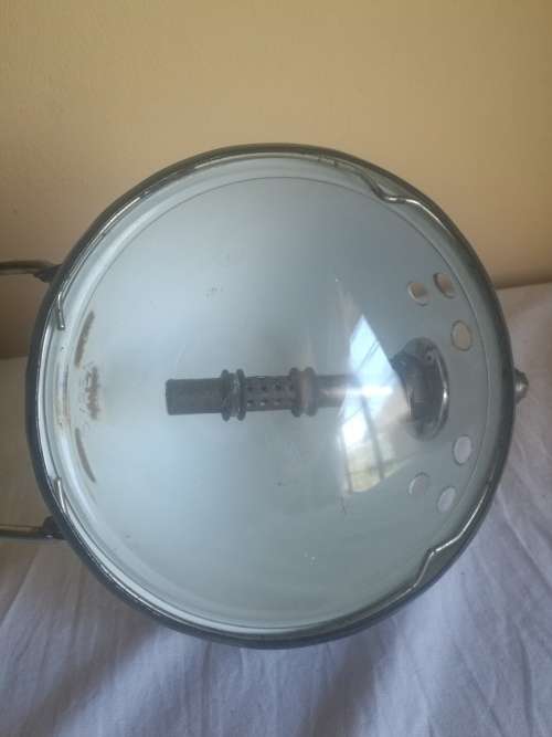 VINTAGE WHITE ENAMEL GAS LAMP