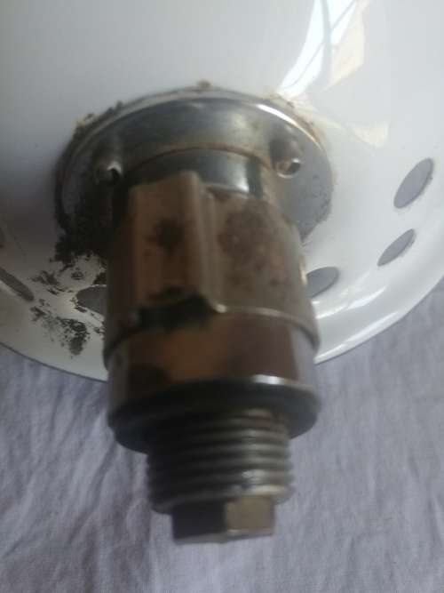 VINTAGE WHITE ENAMEL GAS LAMP