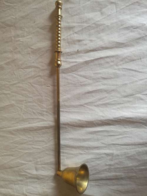 SOLID BRASS CANDLE SNUFFER