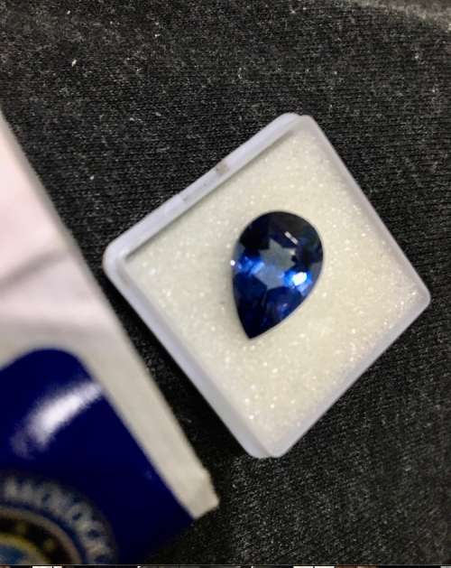 Breathtaking 8carat AAA+++ Natural Tanzanite Pear Cut