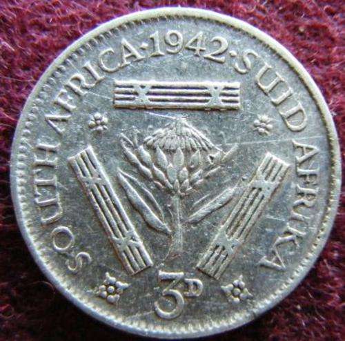 1942 SA   UNION  80 % SILVER   TICKEY.  EF