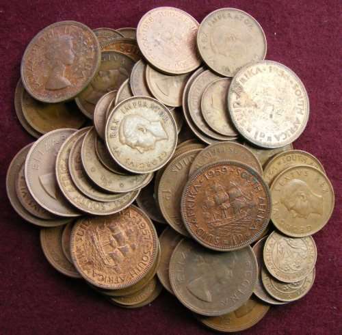 20 SA UNION PENNIES + 20 half pennies + 20 farthings.