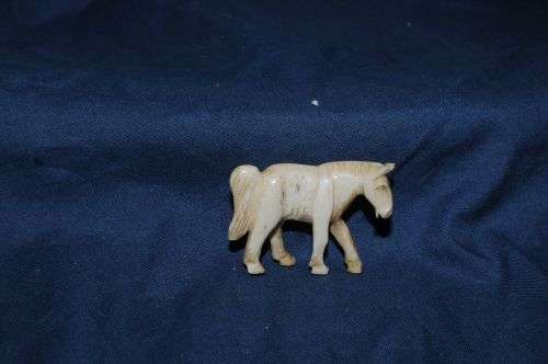 VARIETY OF HORSE ORNAMENTS