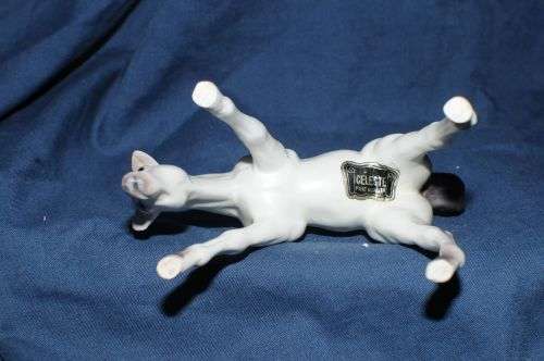 VARIETY OF HORSE ORNAMENTS