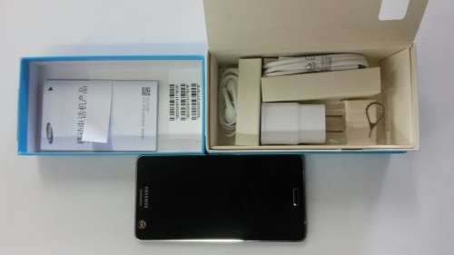 Samsung A7 smartphone 2017