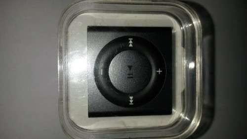 APPLE IPOD SHUFFLE (2GIG)