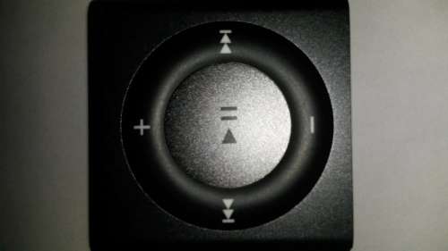 APPLE IPOD SHUFFLE (2GIG)