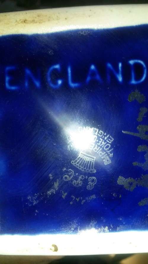 TOKE-ON-TRENT EMPIRE WORKS (ENGLAND) VASE and clock