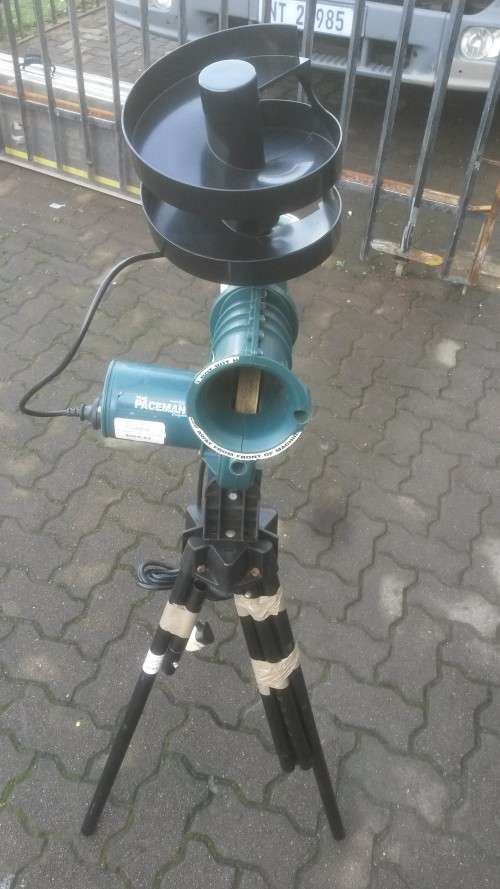 PACEMAN ORIGINAL (BOWLING MACHINE DIMENSION SPORT)