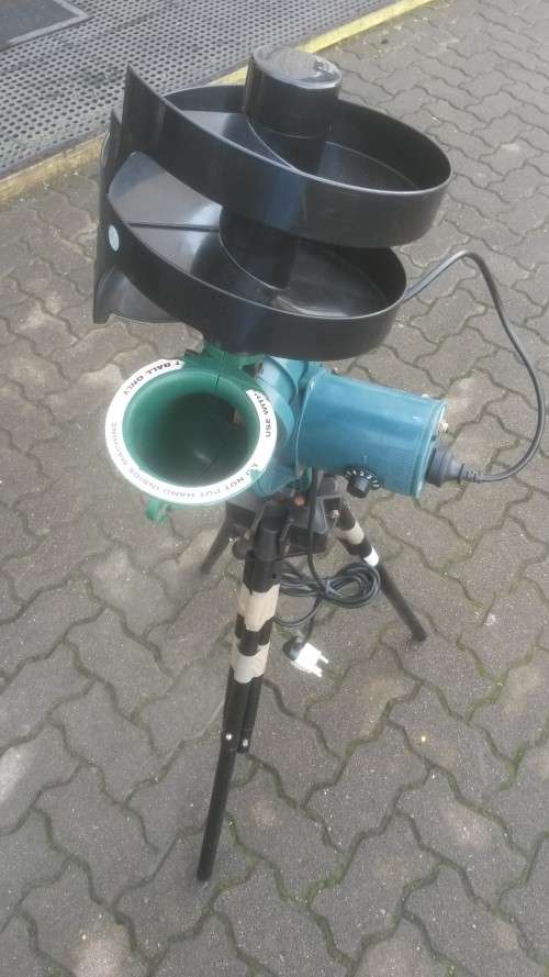 PACEMAN ORIGINAL (BOWLING MACHINE DIMENSION SPORT)